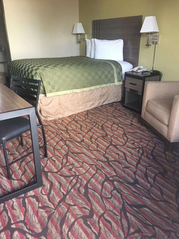 Americas Best Value Inn West Monroe Bagian luar foto